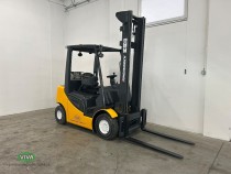 JUNGHEINRICH TFG 425s forklift