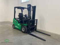 HC CPD25-XD4-SI21 forklift