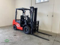 EP CPCD25 T8 forklift
