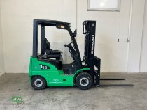 HC CPD18-XD4-SI16 forklift