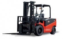 Four wheel counterbalanced forklift 6.0 - 10.0t